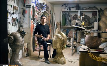 کورش گلناری